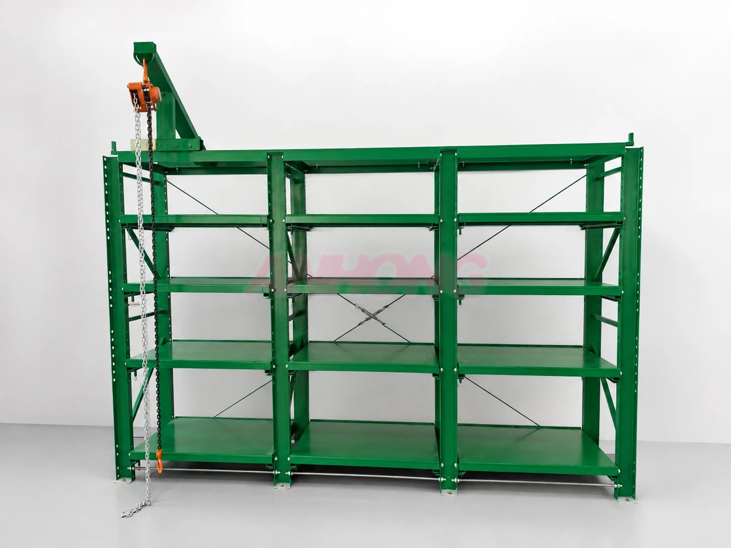 Green mold rack system with integrated lifting hoist